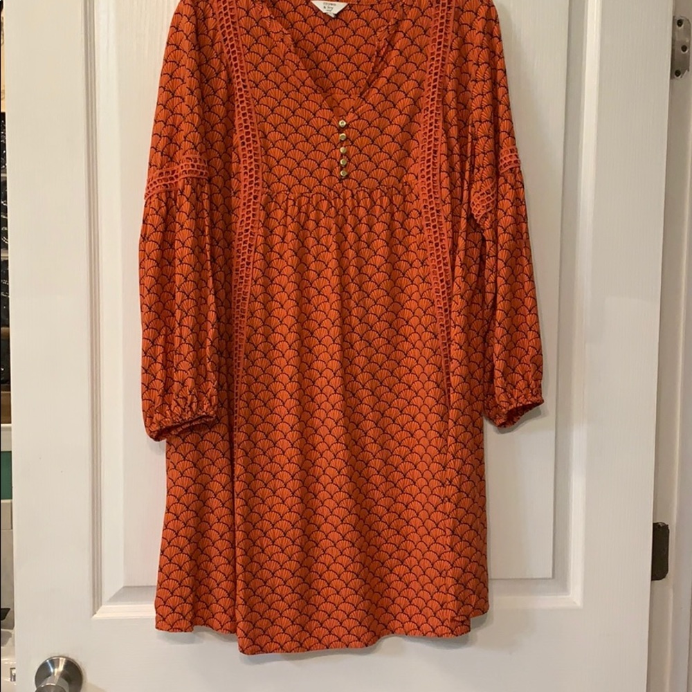 Crown & Ivy dress